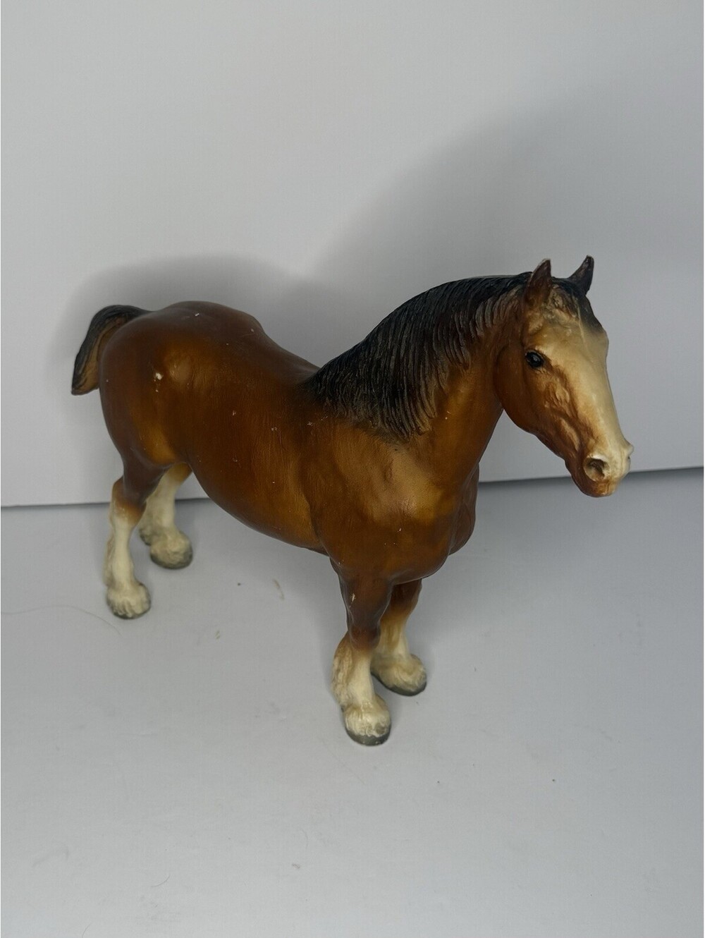 Breyer Traditional Clydesdale Mare #83 Chestnut Matte "Chalky" Slight Chipped